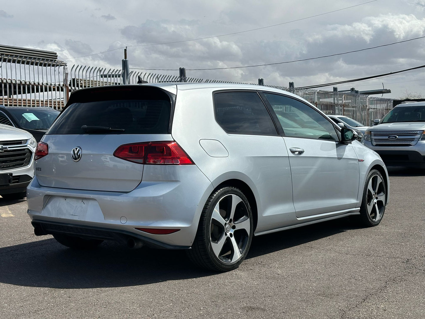 2015 VOLKSWAGEN GOLF GTI
