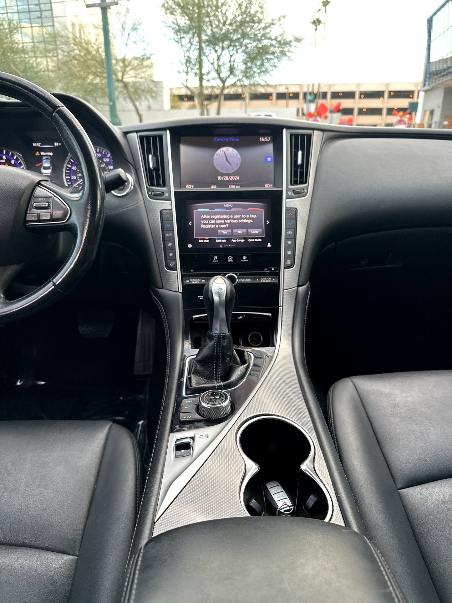 2015 INFINITI Q50