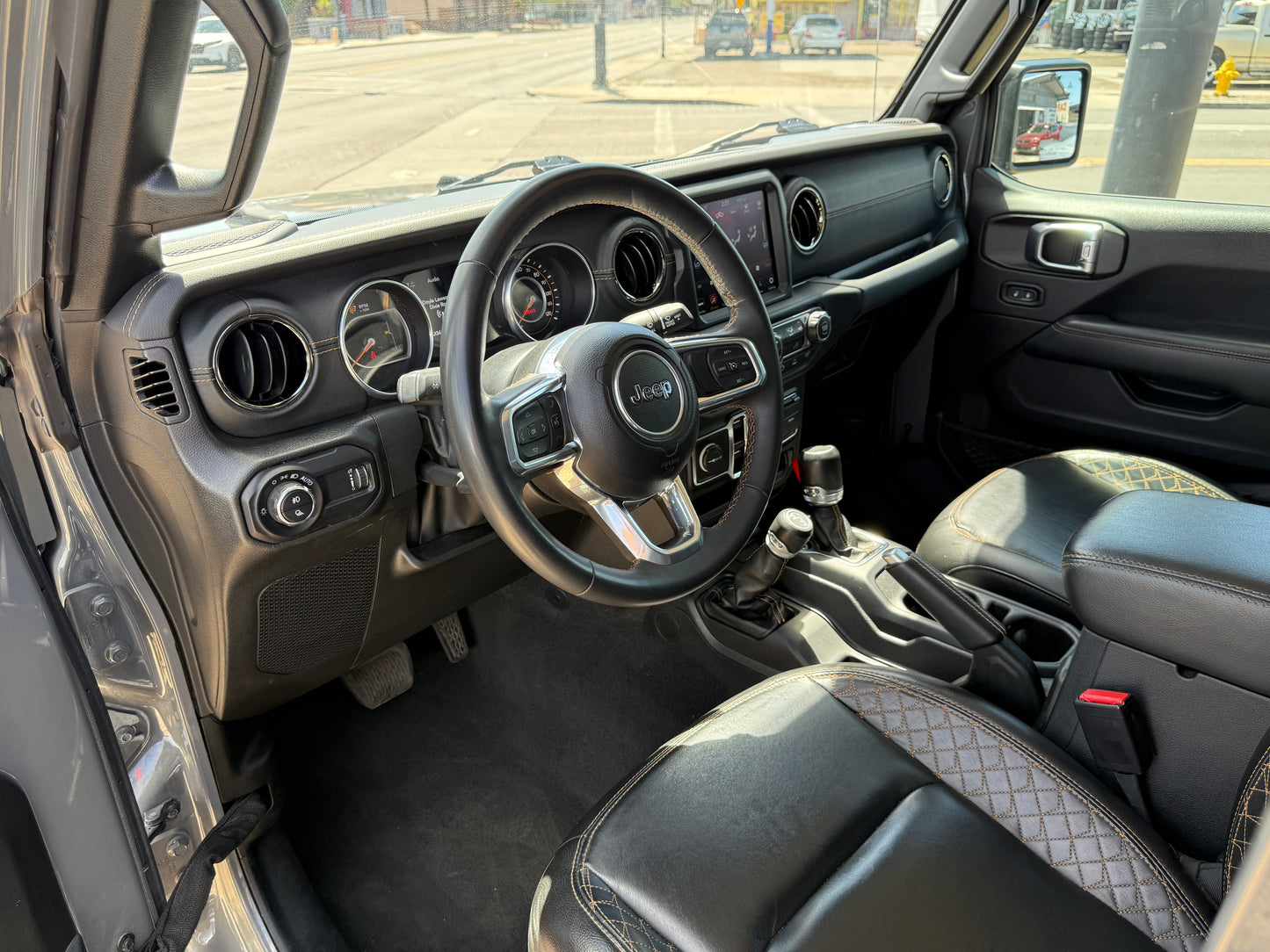 2023 Jeep Gladiator
