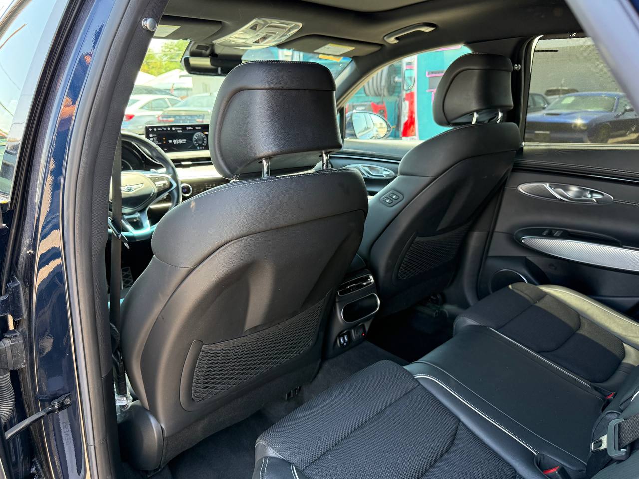 2022 Genesis GV70