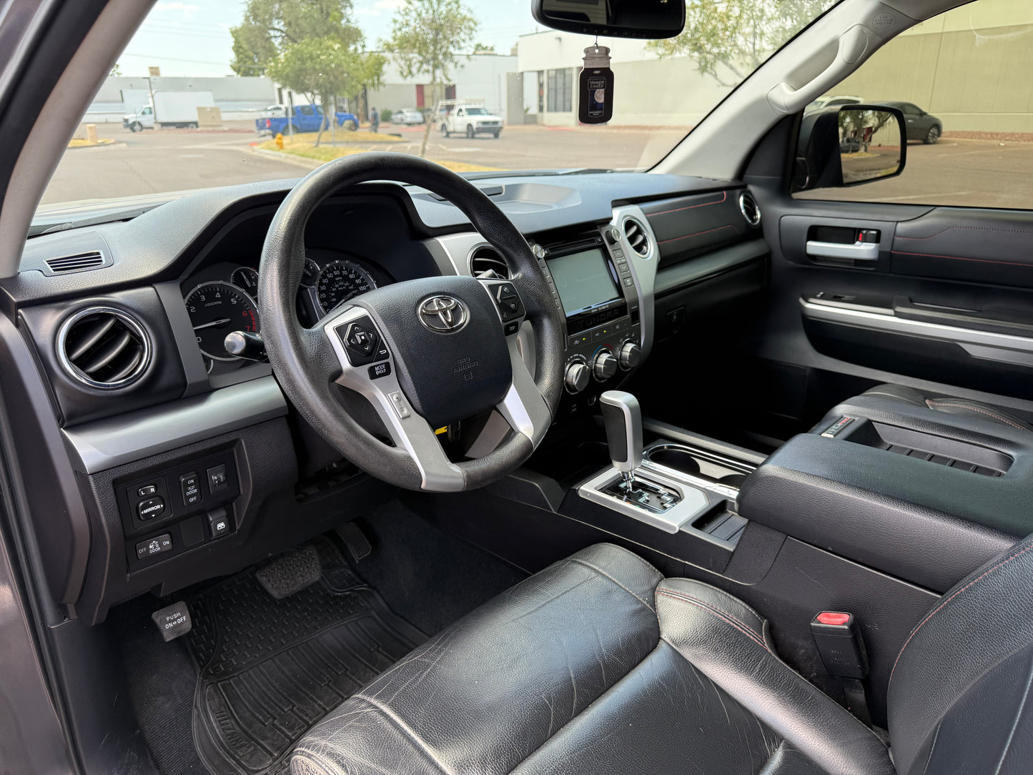 2016 Toyota Tundra CrewMax