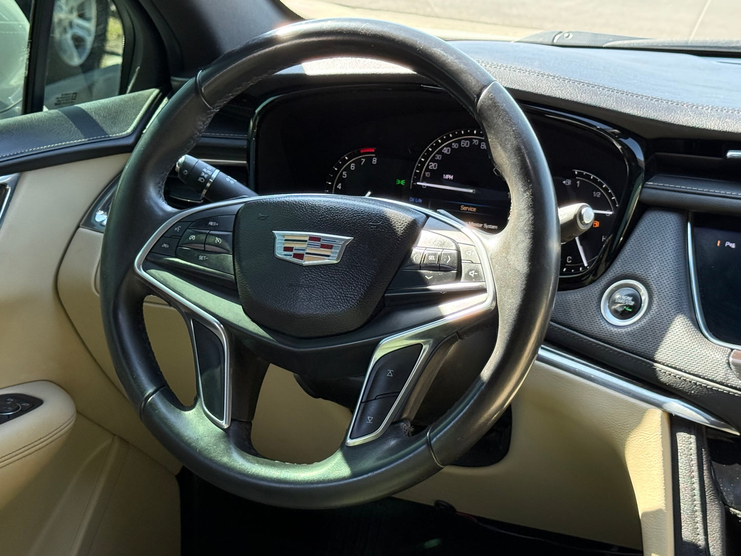 2017 Cadillac XT5