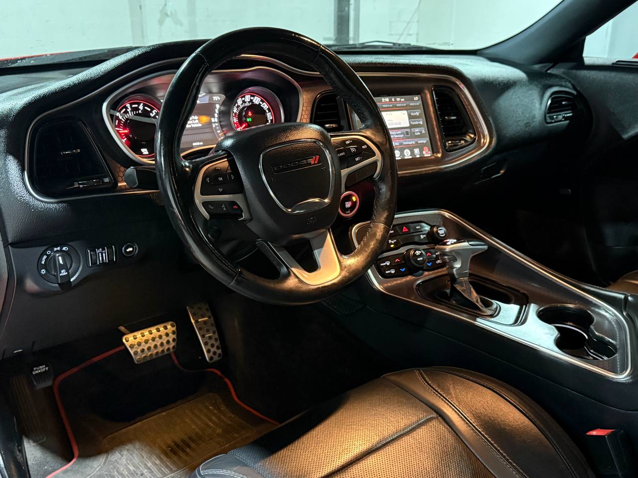 2016 Dodge Challenger SXT