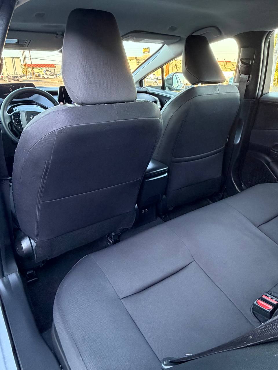 2025 Toyota Prius LE